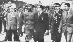 Allende-Fidel-300x174.jpg