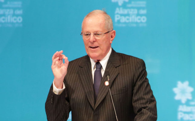 30 de junio de 2016/FRUTILLAR El presidente de Peru, Pedro Pablo Kuczynski, realiza su discurso durante la III Cumbre Empresarial de la Alianza del Pacifico que se desarrolla en Frutillar FOTO:NICOLAS KLEIN/AGENCIAUNO