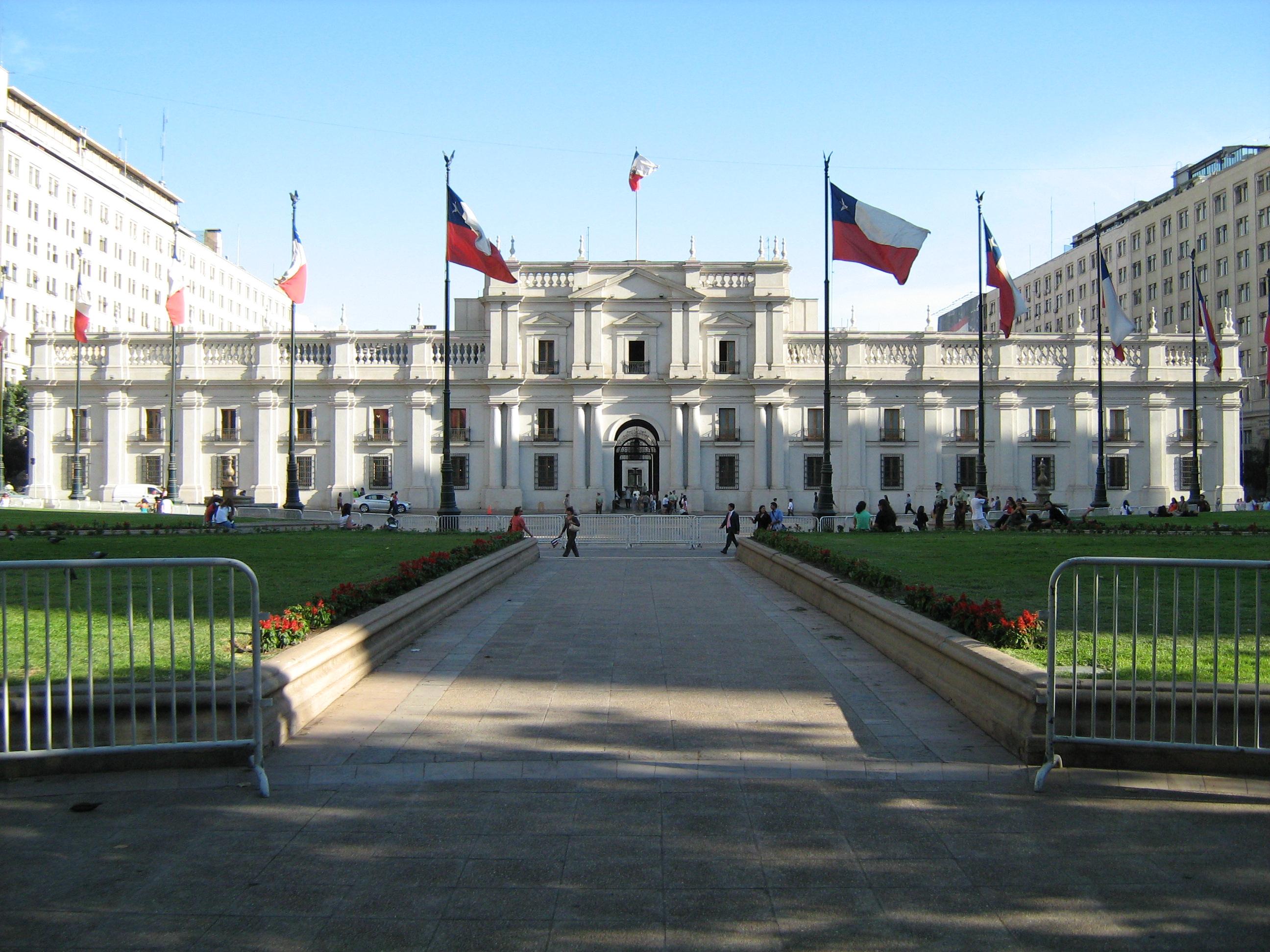 Palacio de la Moneda, Santiago - Chile (www.commons.wikimedia.org)